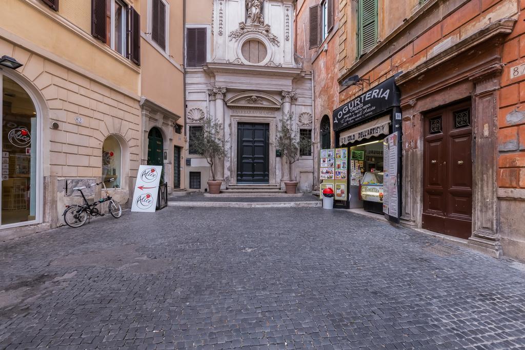 The Librari Roma