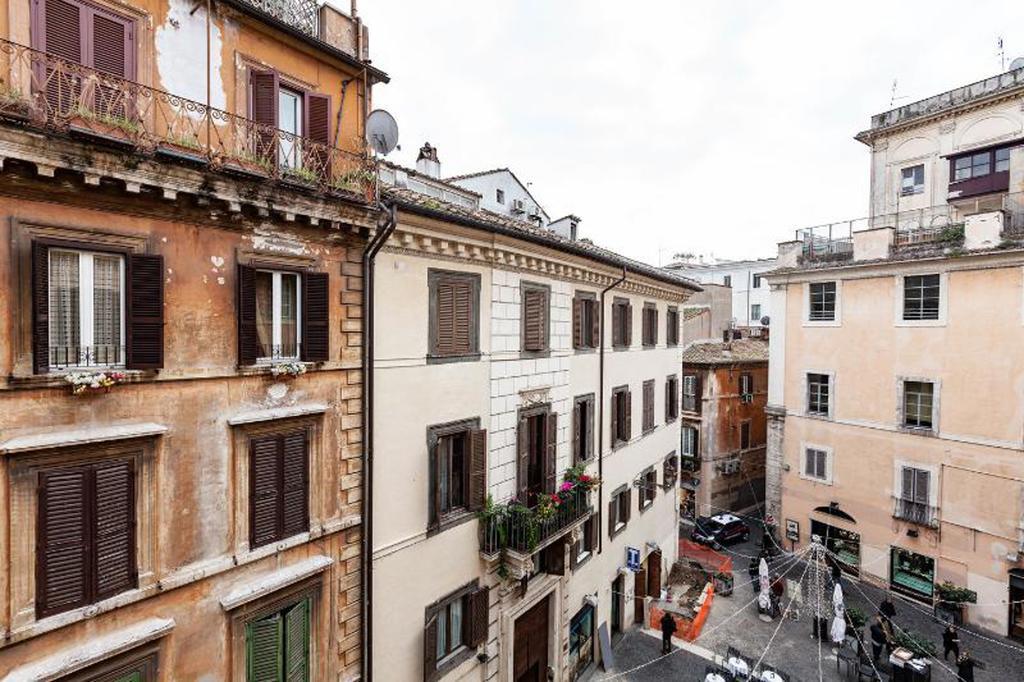 The Librari * Roma